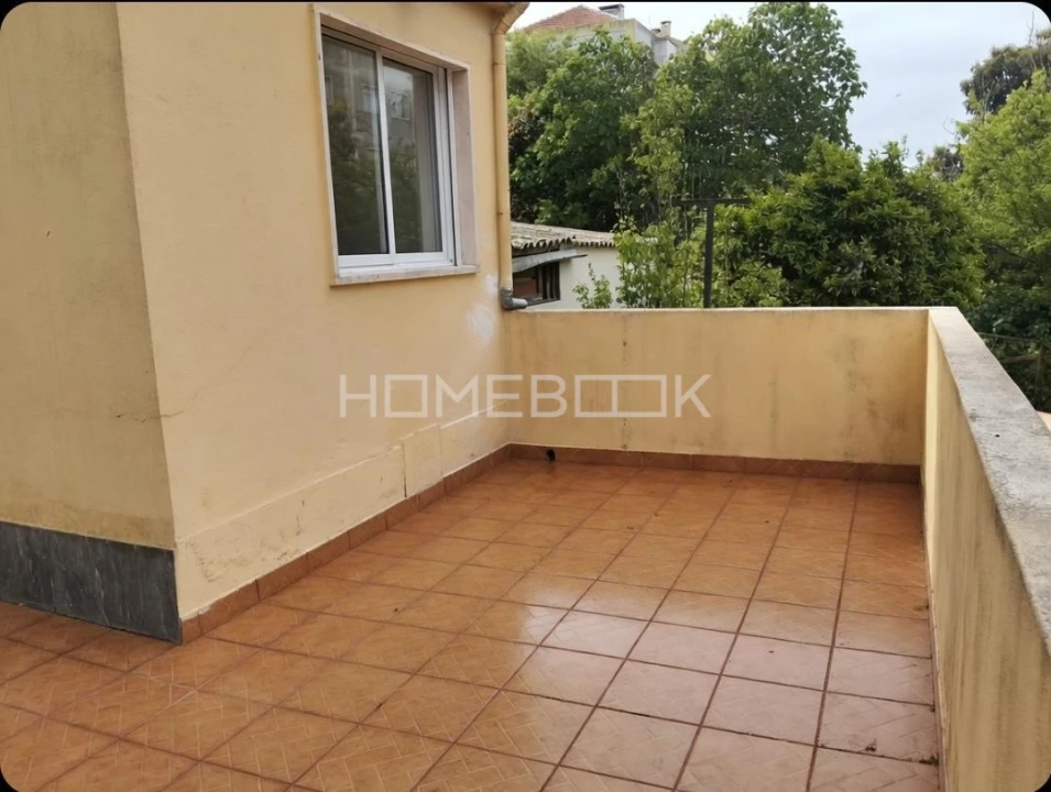 Apartamento T2 para Venda em Algueirão-Mem Martins Foto 13