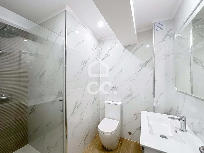 Apartamento T3 para Venda em Santa Maria Maior Foto 4