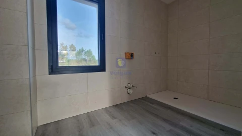 Moradia T4 para Venda em Ansião