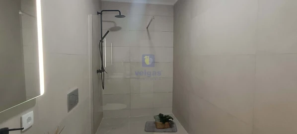 Apartamento T3 para Venda em Benfica