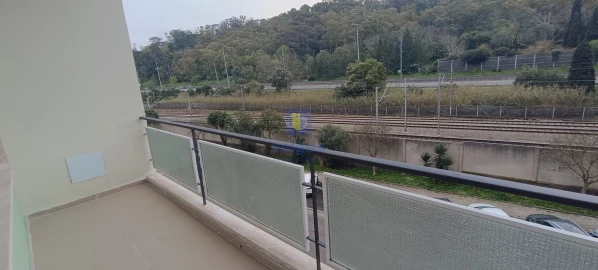 Apartamento T3 para Venda em Benfica