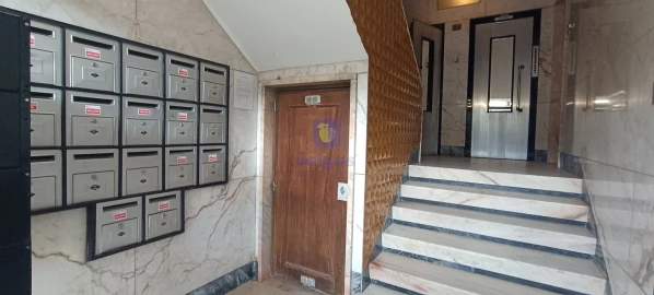 Apartamento T3 para Venda em Benfica