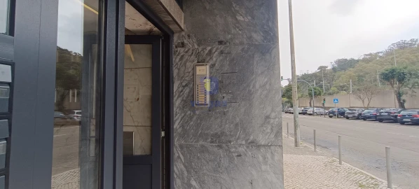 Apartamento T3 para Venda em Benfica