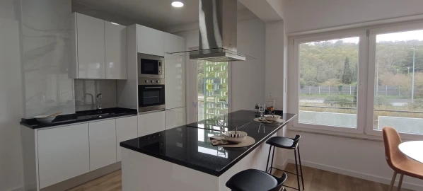 Apartamento T3 para Venda em Benfica