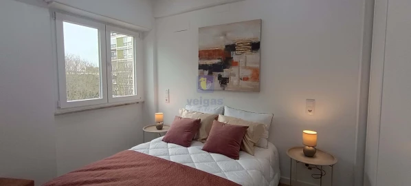 Apartamento T3 para Venda em Benfica