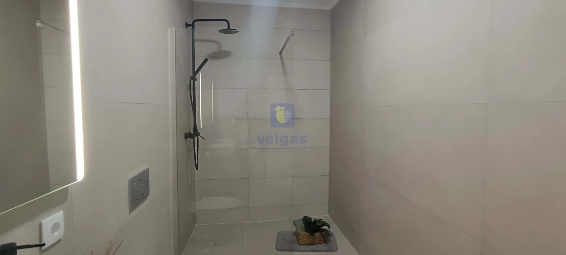 Apartamento T3 para Venda em Benfica Foto 16