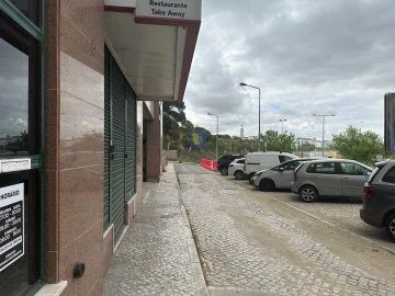 Apartamento T3 para Venda em Laranjeiro e Feijó