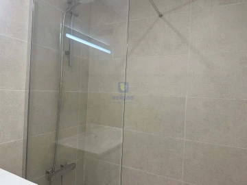 Apartamento T3 para Venda em Laranjeiro e Feijó