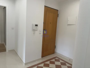Apartamento T3 para Venda em Laranjeiro e Feijó