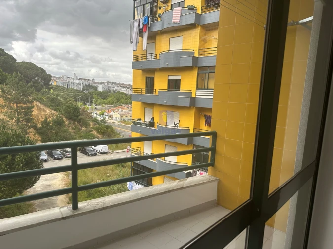 Apartamento T3 para Venda em Laranjeiro e Feijó Foto 23