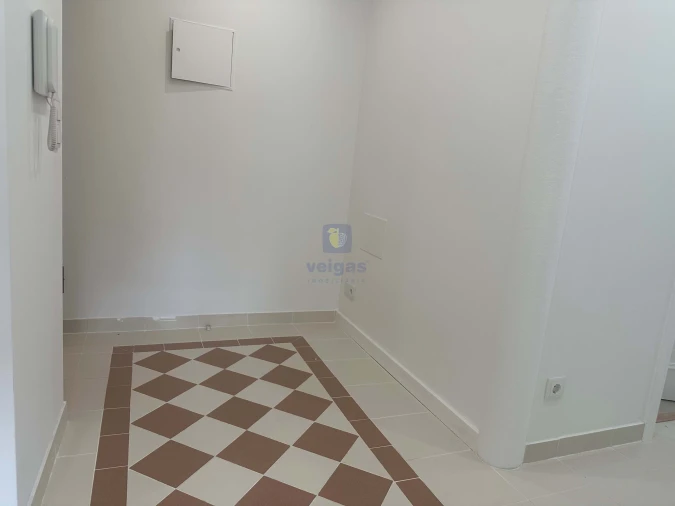Apartamento T3 para Venda em Laranjeiro e Feijó Foto 16