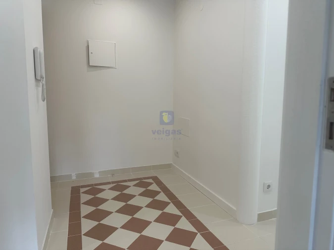 Apartamento T3 para Venda em Laranjeiro e Feijó Foto 20