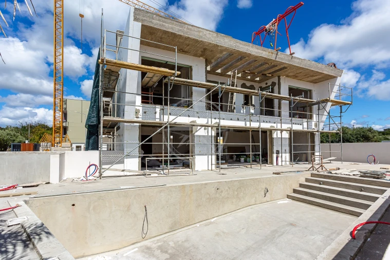 Moradia T4 para Venda em Tavira (Santa Maria e Santiago) Foto 2