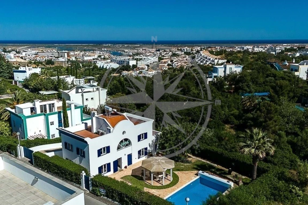 Moradia T4 para Venda em Tavira (Santa Maria e Santiago) Foto 27