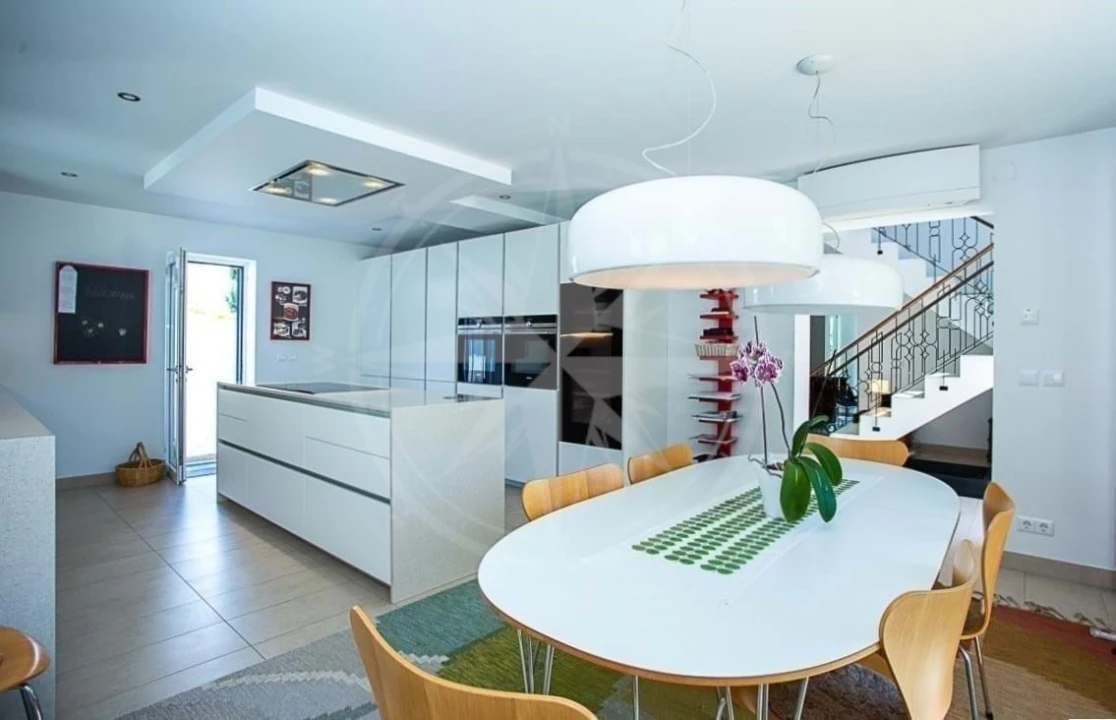 Moradia T4 para Venda em Tavira (Santa Maria e Santiago) Foto 6