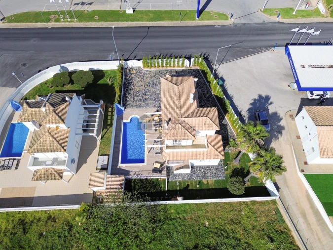 Moradia T3 para Venda em Guia Foto 36