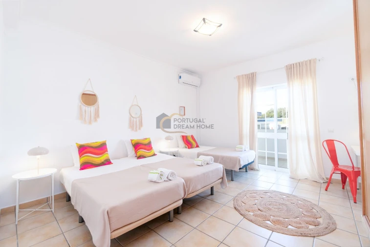 Moradia T3 para Venda em Guia Foto 17