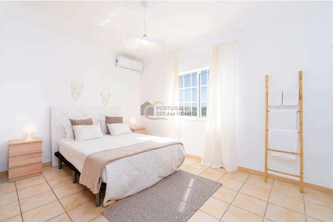 Moradia T3 para Venda em Guia Foto 14