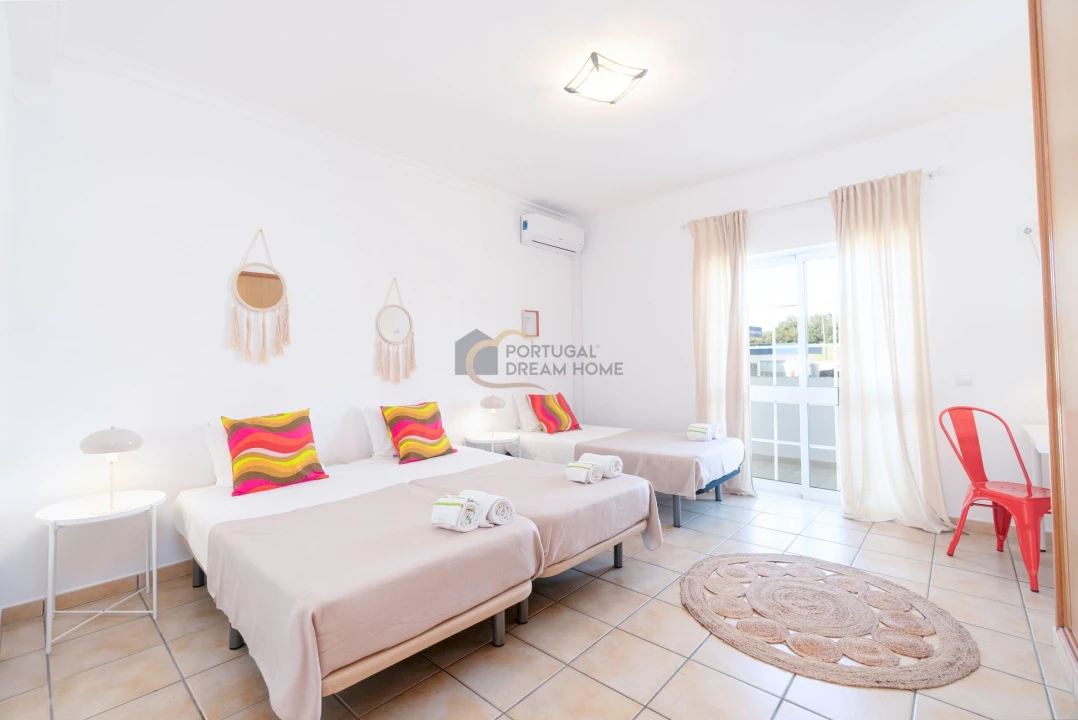 Moradia T3 para Venda em Guia Foto 17