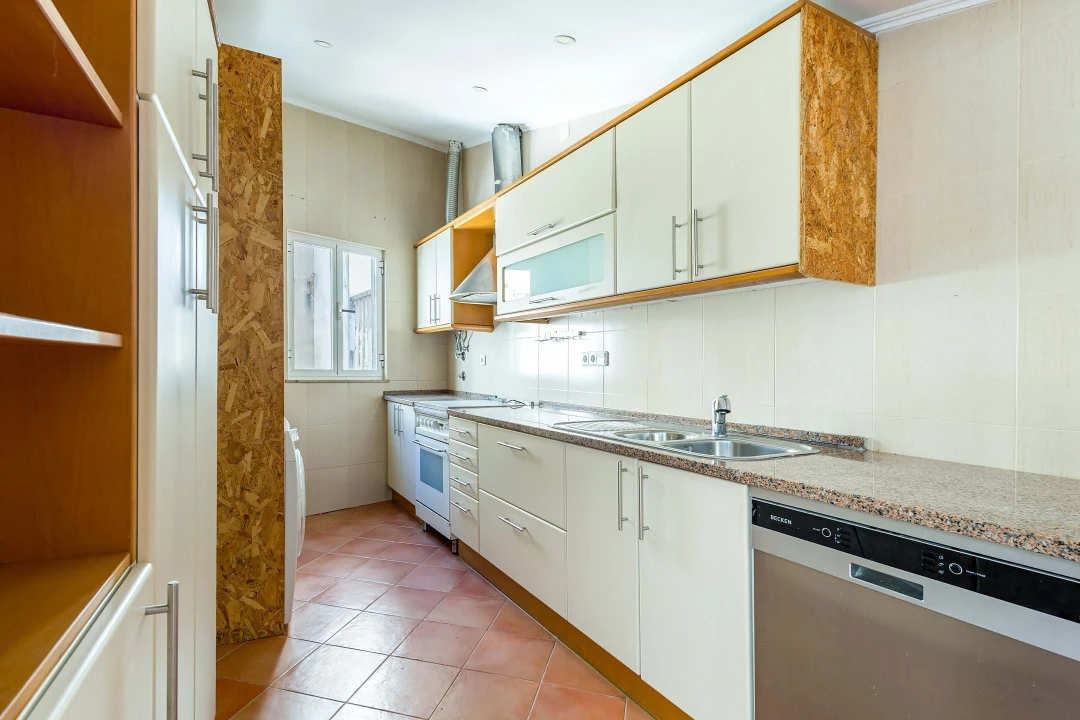 Apartamento T2 para Venda em Campo de Ourique Foto 14