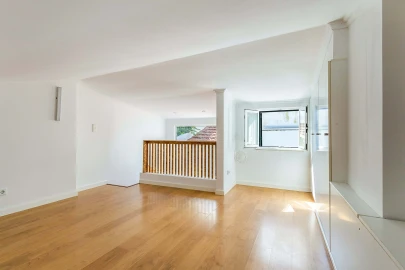 Apartamento T2 para Venda em Campo de Ourique