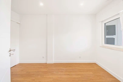 Apartamento T1 para Venda em Sesimbra (Santiago)