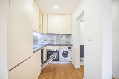 Apartamento T1 para Venda em Sesimbra (Santiago)
