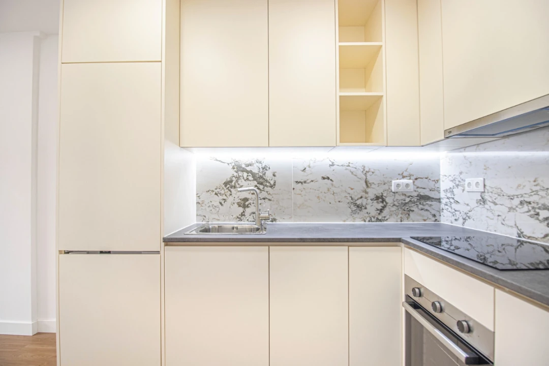 Apartamento T1 para Venda em Sesimbra (Santiago) Foto 10