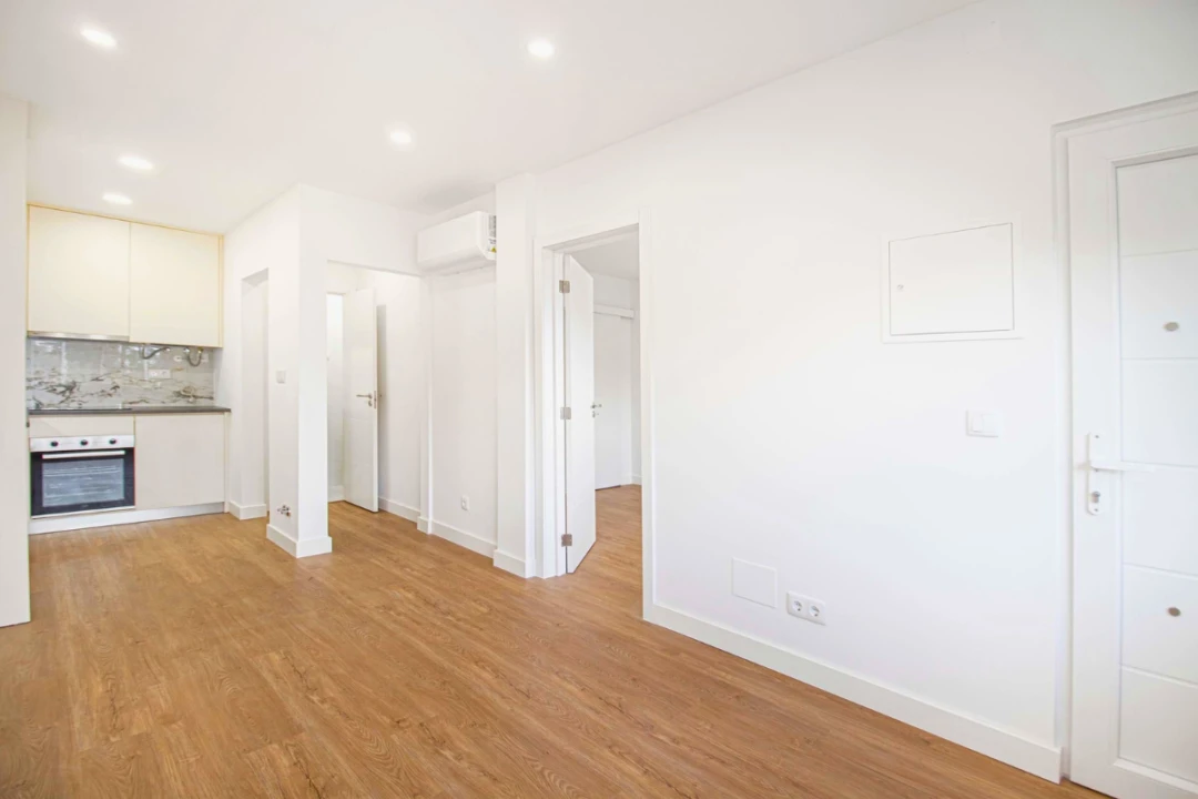 Apartamento T1 para Venda em Sesimbra (Santiago) Foto 8