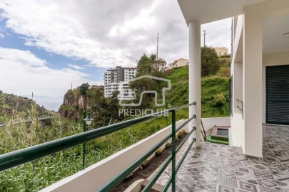 Apartamento T3 para Venda em Caniço