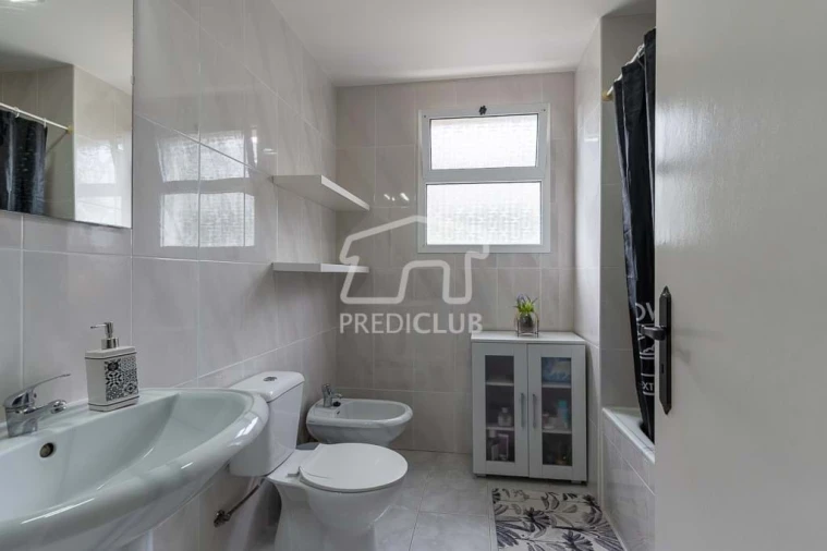 Apartamento T3 para Venda em Caniço Foto 15