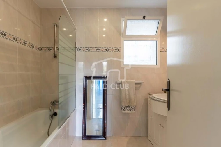 Apartamento T3 para Venda em Caniço Foto 18