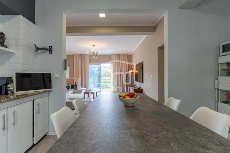 Apartamento T3 para Venda em Caniço Foto 6