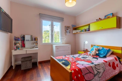 Moradia T2 para Venda em Santa Cruz