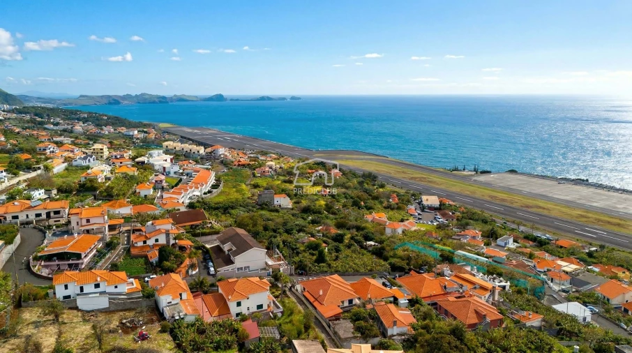 Moradia T2 para Venda em Santa Cruz Foto 4