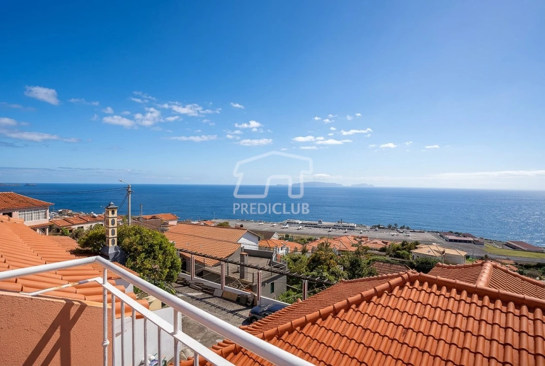 Moradia T2 para Venda em Santa Cruz Foto 12