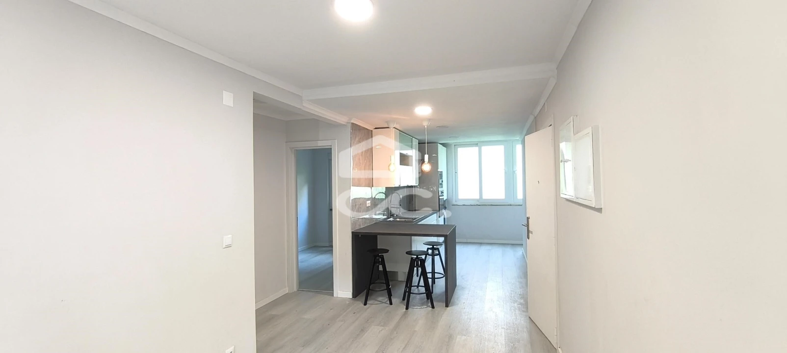 Apartamento T2 para Venda em Benfica Foto 16