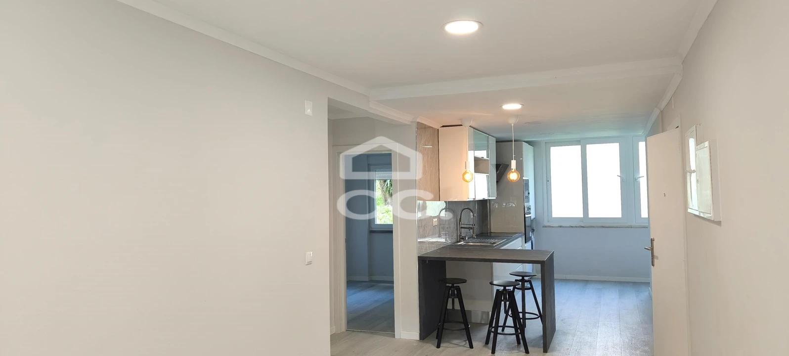 Apartamento T2 para Venda em Benfica Foto 17