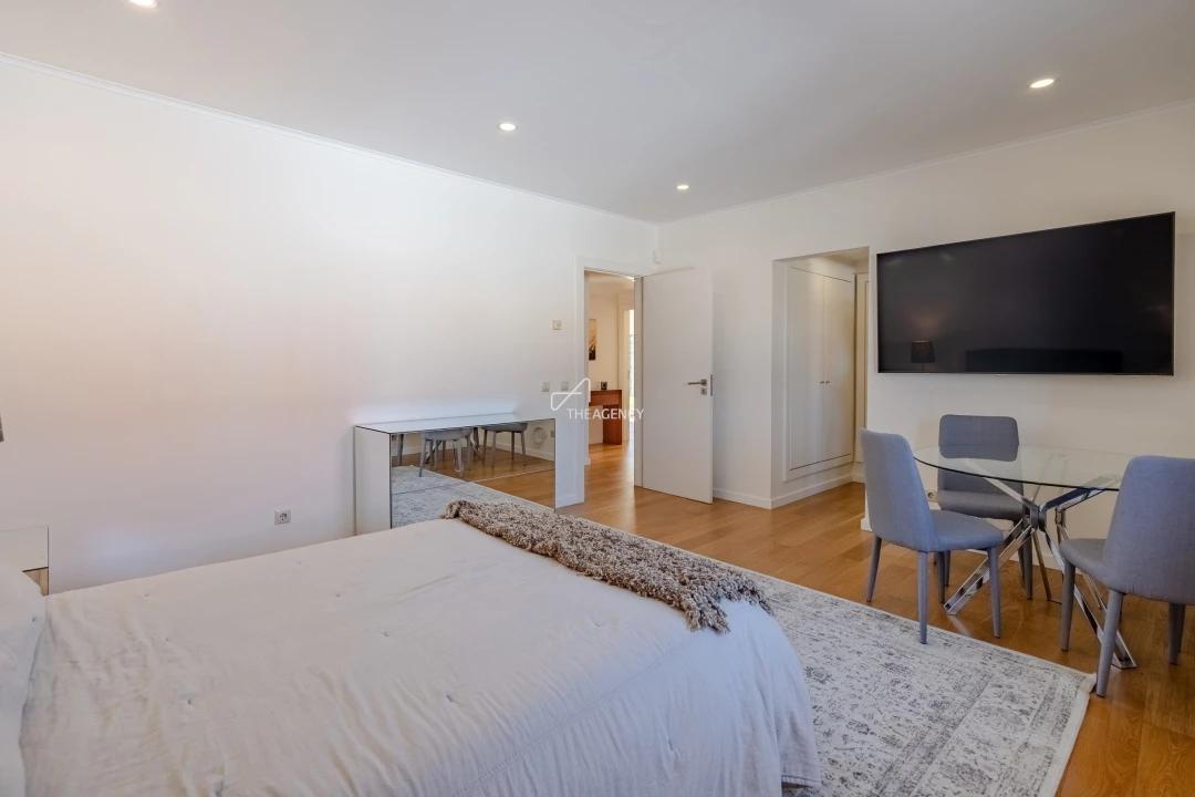 Moradia T5 para Venda em Agualva e Mira-Sintra Foto 42