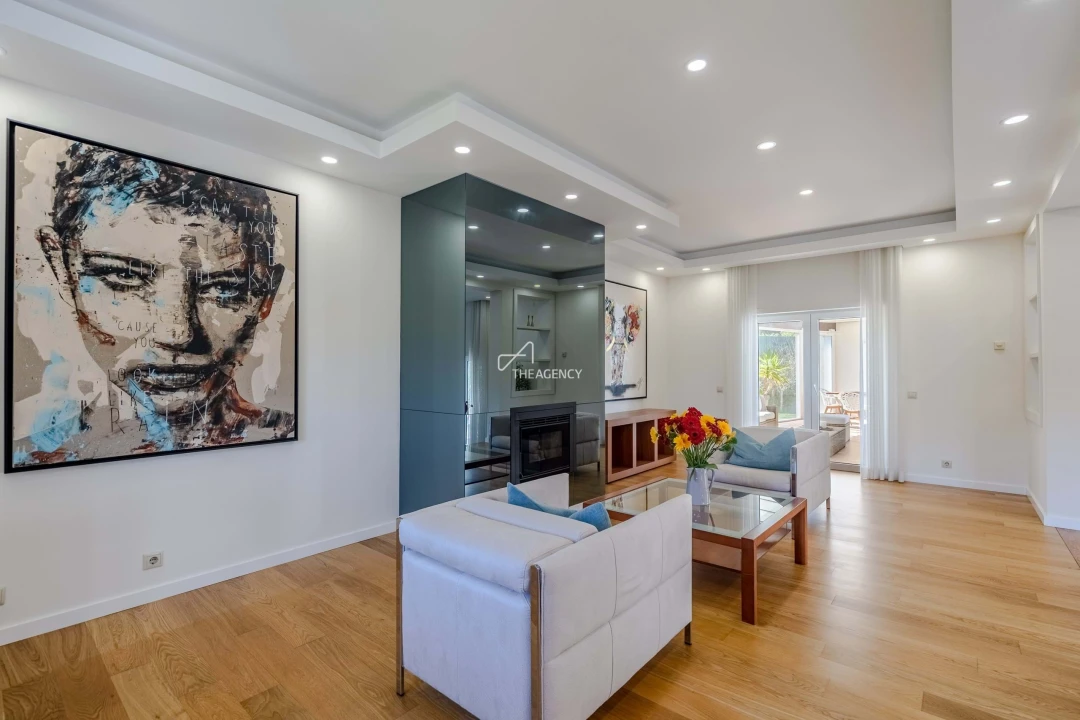 Moradia T5 para Venda em Agualva e Mira-Sintra Foto 10