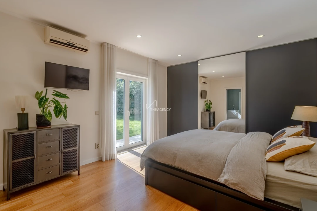 Moradia T5 para Venda em Agualva e Mira-Sintra Foto 44