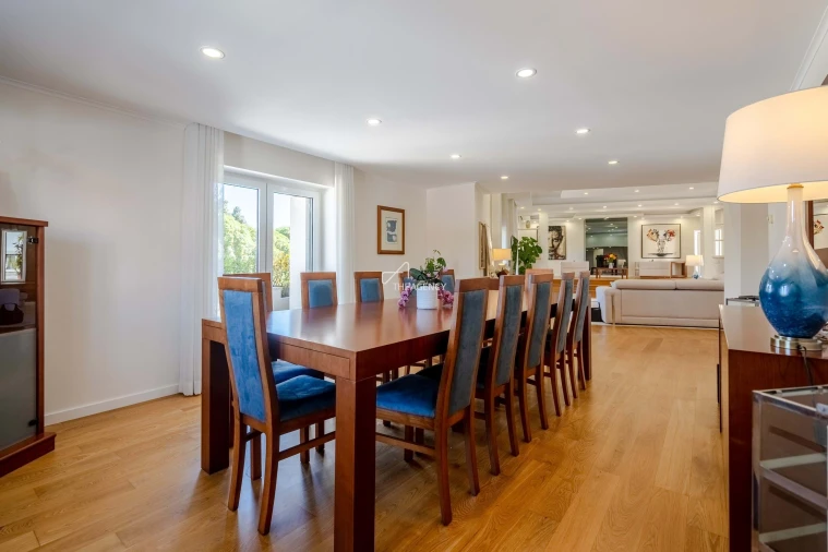 Moradia T5 para Venda em Agualva e Mira-Sintra Foto 24