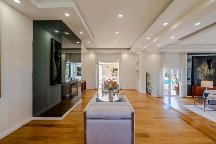 Moradia T5 para Venda em Agualva e Mira-Sintra Foto 11