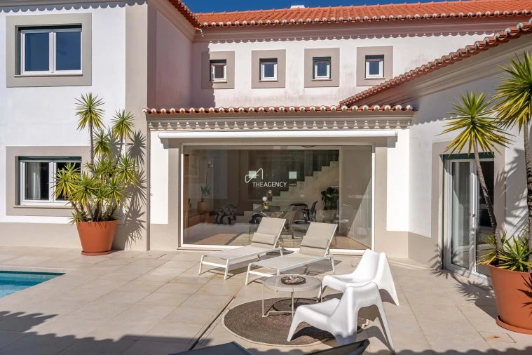 Moradia T5 para Venda em Agualva e Mira-Sintra Foto 18