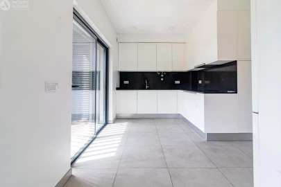 Apartamento T3 para Venda em Faro (Sé e São Pedro)