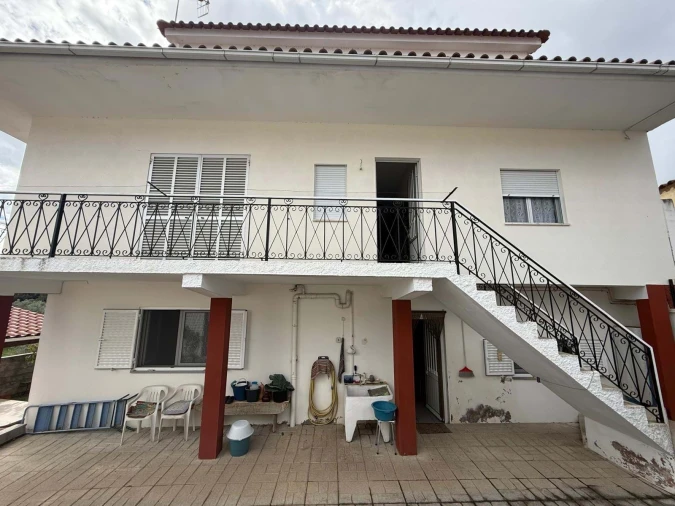 Moradia T3 para Venda em Vila Flor e Nabo Foto 3