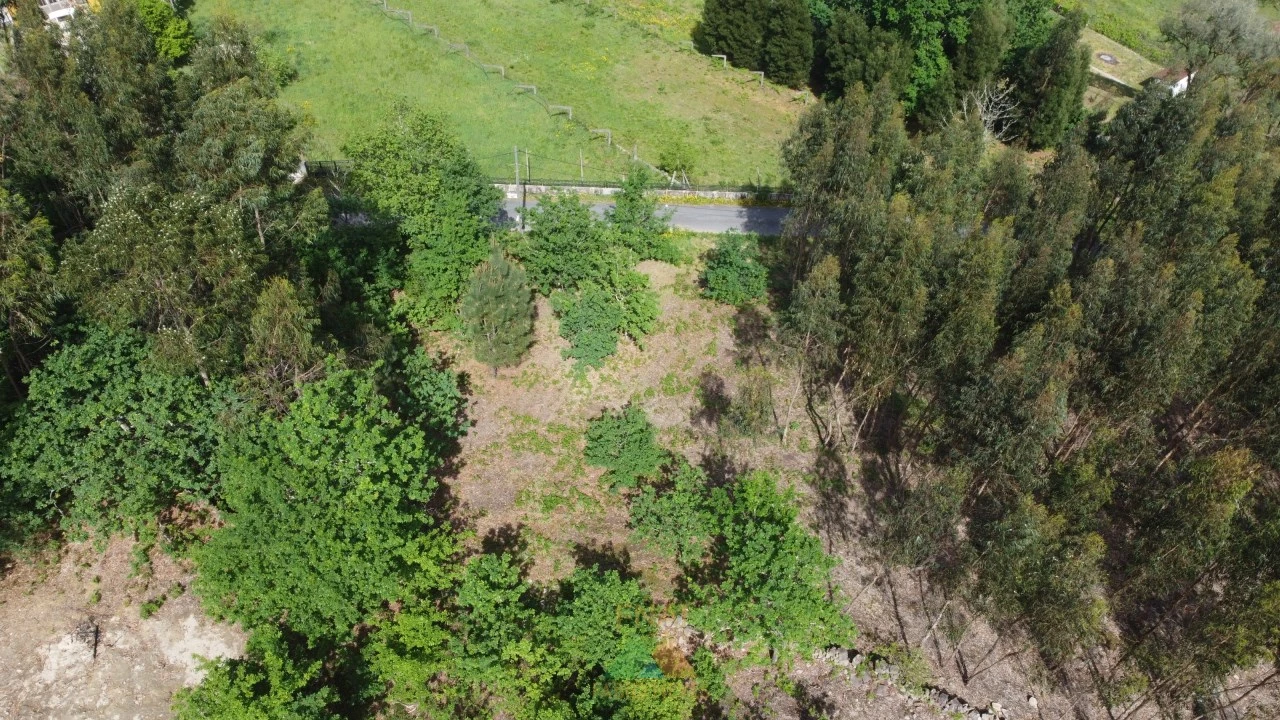 Terreno para Venda em Sabadim Foto 1