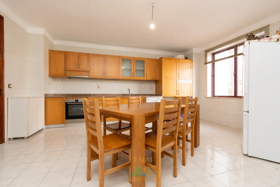 Apartamento T3 para Venda em Ponte da Barca, V.N. Muía, Paço Vedro Magalhães Foto 2