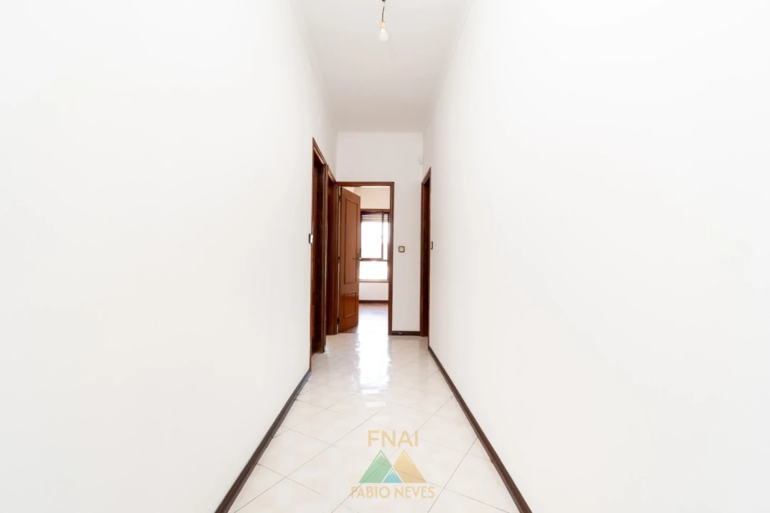 Apartamento T3 para Venda em Ponte da Barca, V.N. Muía, Paço Vedro Magalhães Foto 18