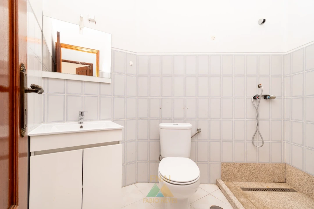 Apartamento T3 para Venda em Ponte da Barca, V.N. Muía, Paço Vedro Magalhães Foto 19